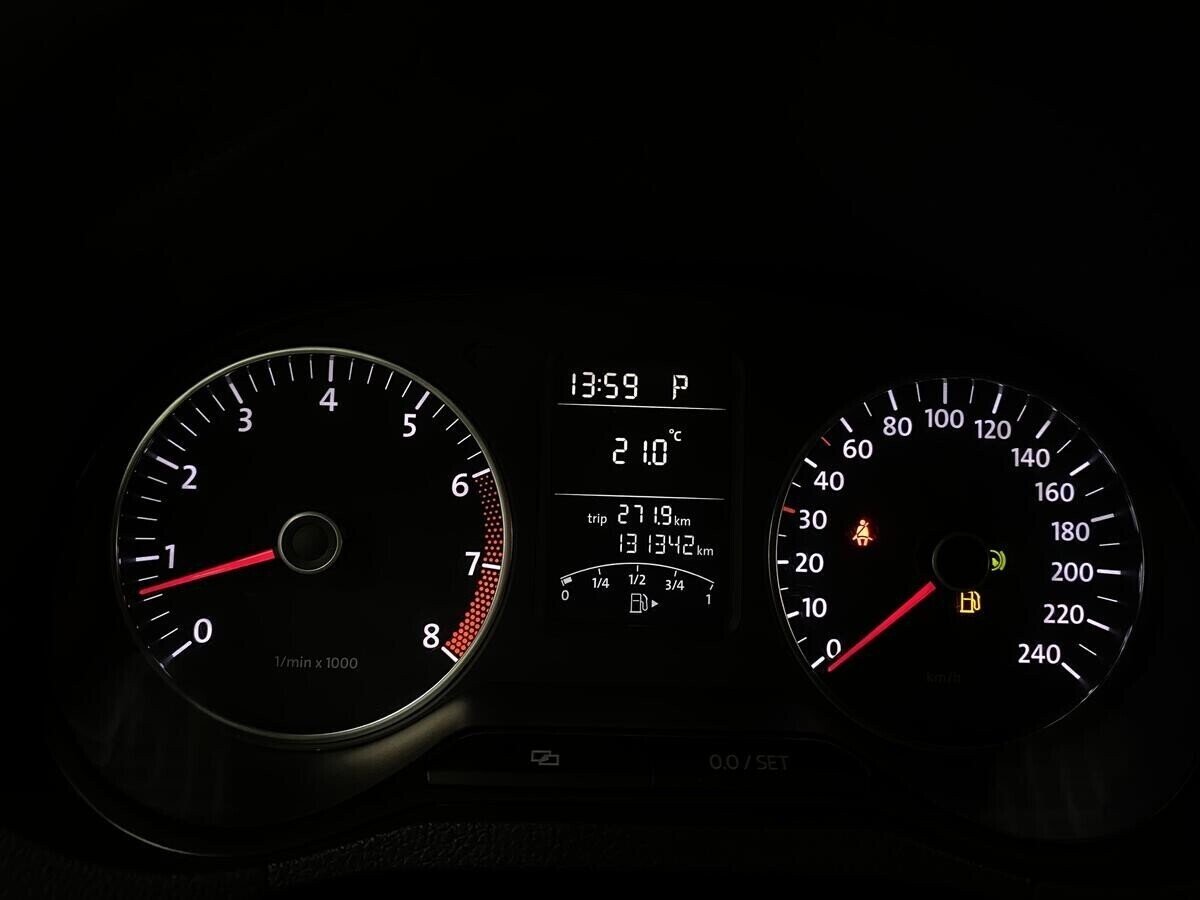 Volkswagen Polo 1.6 МКПП, 2012, 142 000 км фото 18