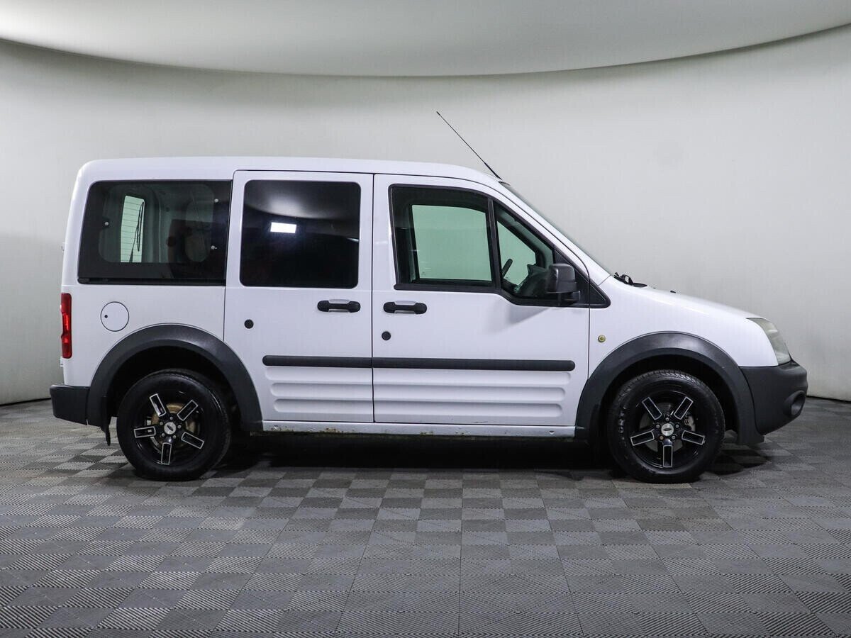 Ford Tourneo Connect 1.8 МКПП, 2010, 165 000 км фото 4