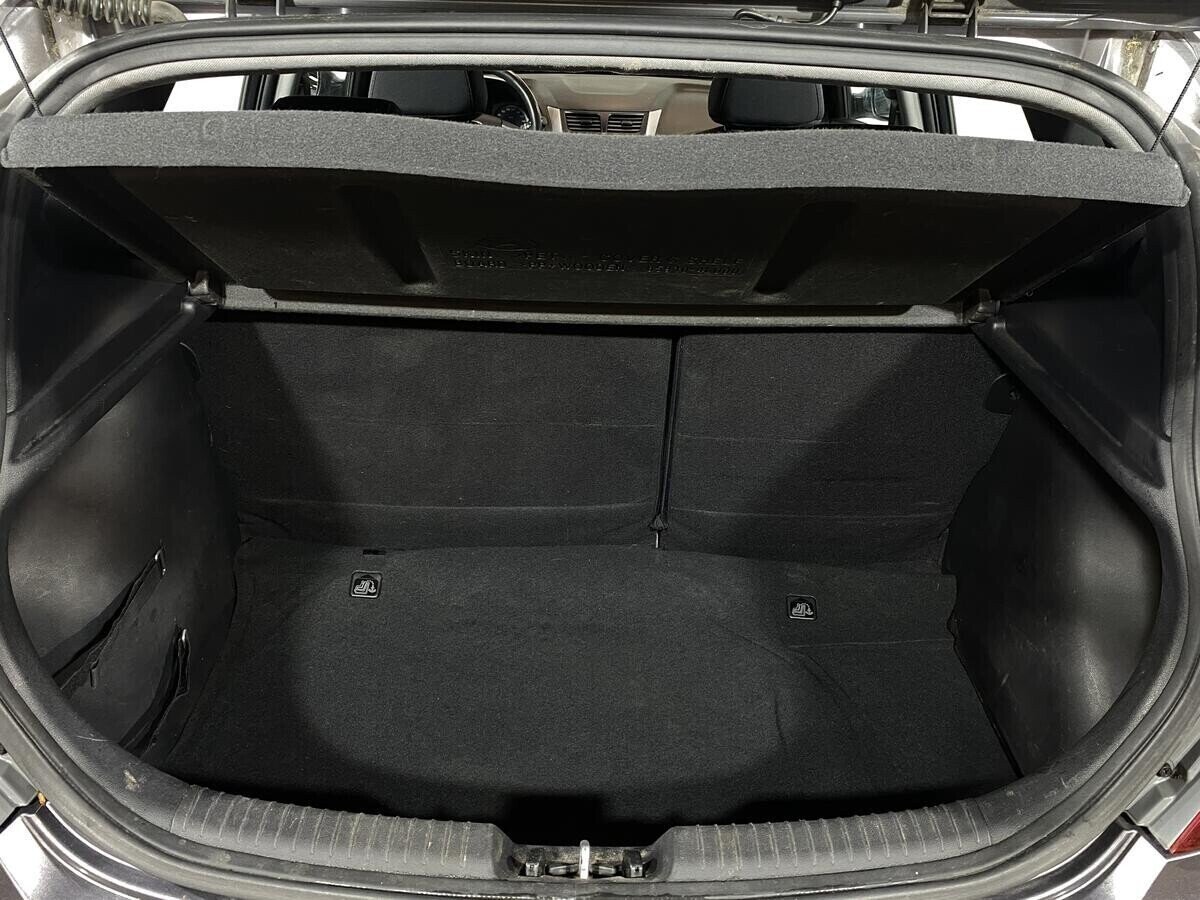 Hyundai Solaris 1.4 МКПП, 2015, 110 000 км фото 14