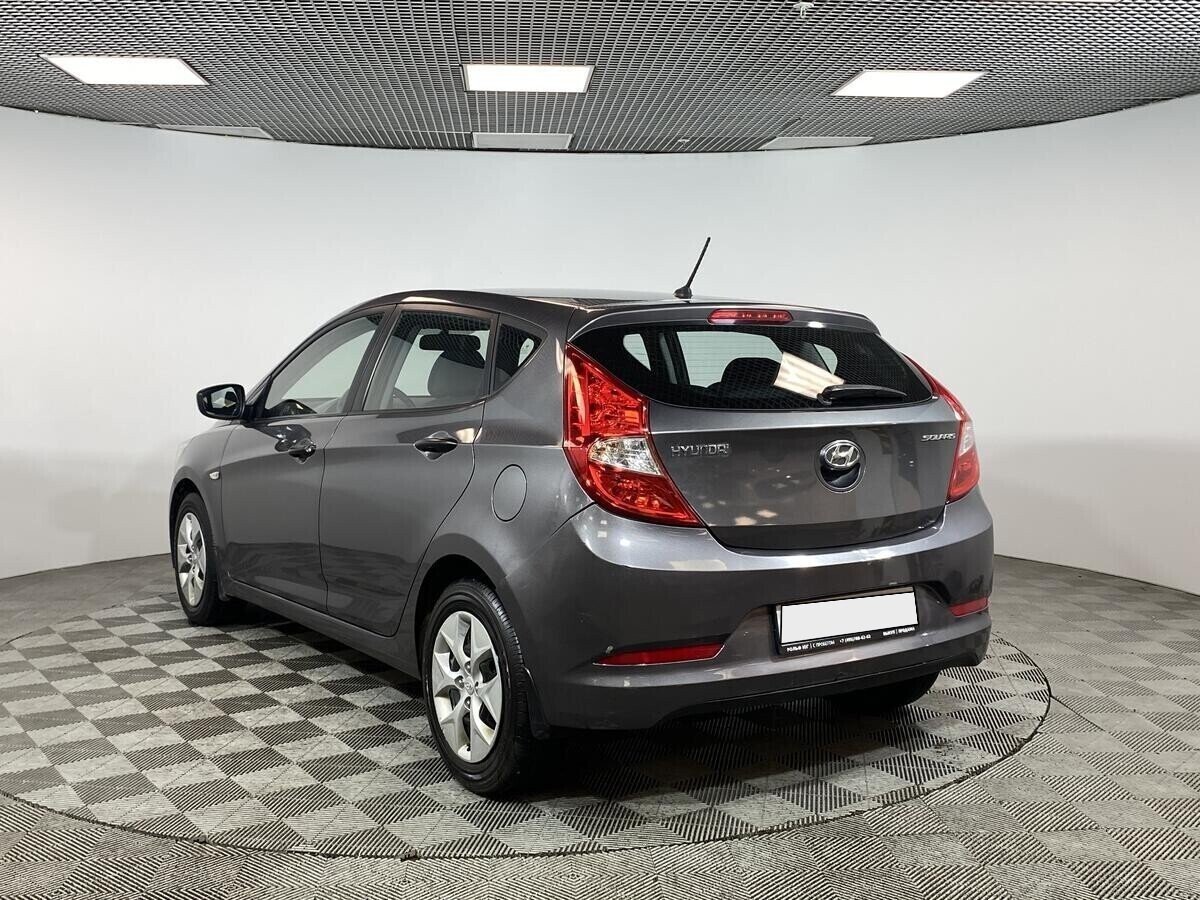 Hyundai Solaris 1.4 МКПП, 2015, 110 000 км фото 7