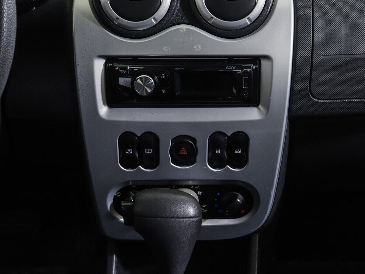 Renault Sandero 1.6 АКПП, 2011, 151 000 км фото 13