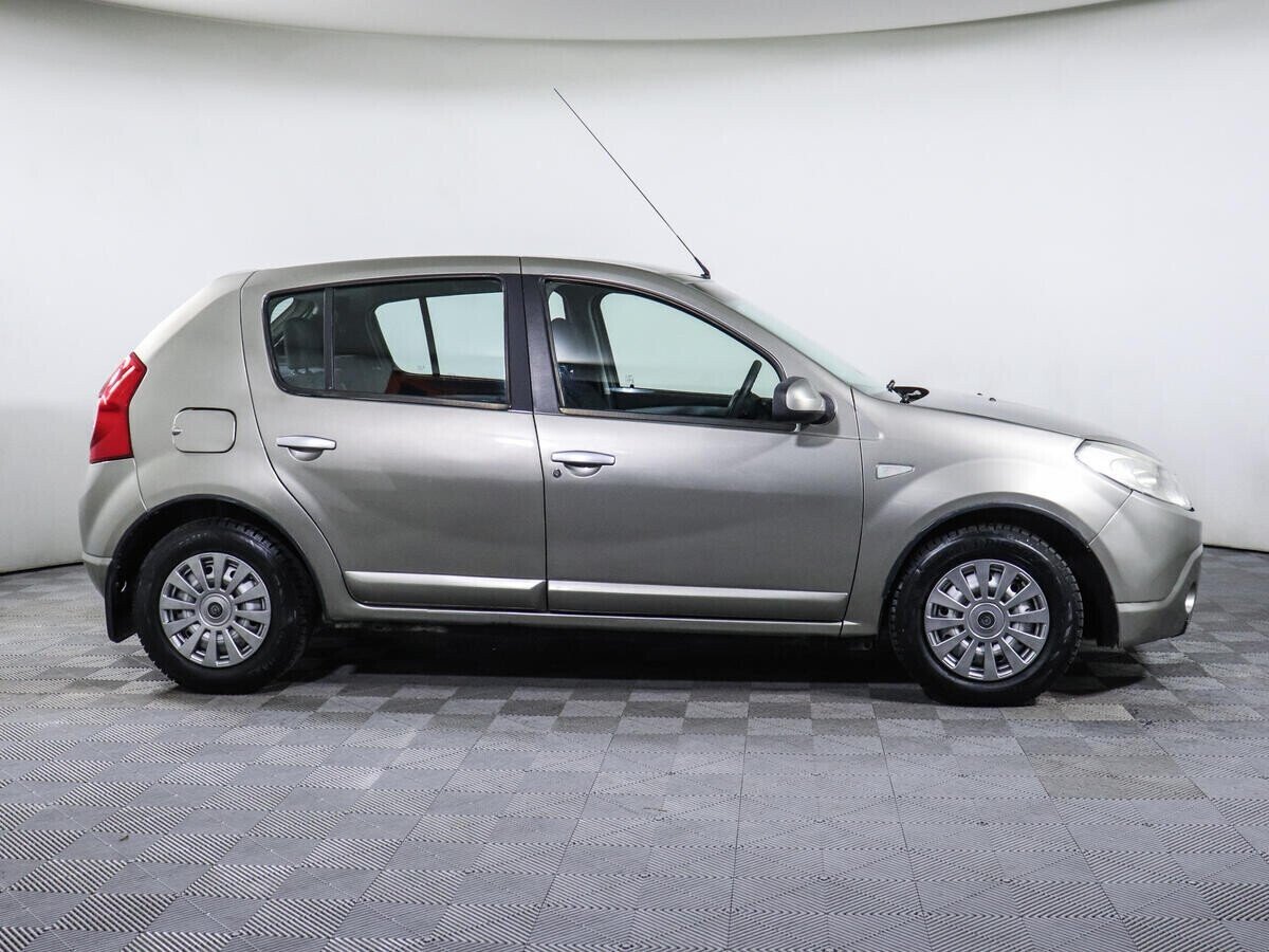 Renault Sandero 1.6 АКПП, 2011, 151 000 км фото 4