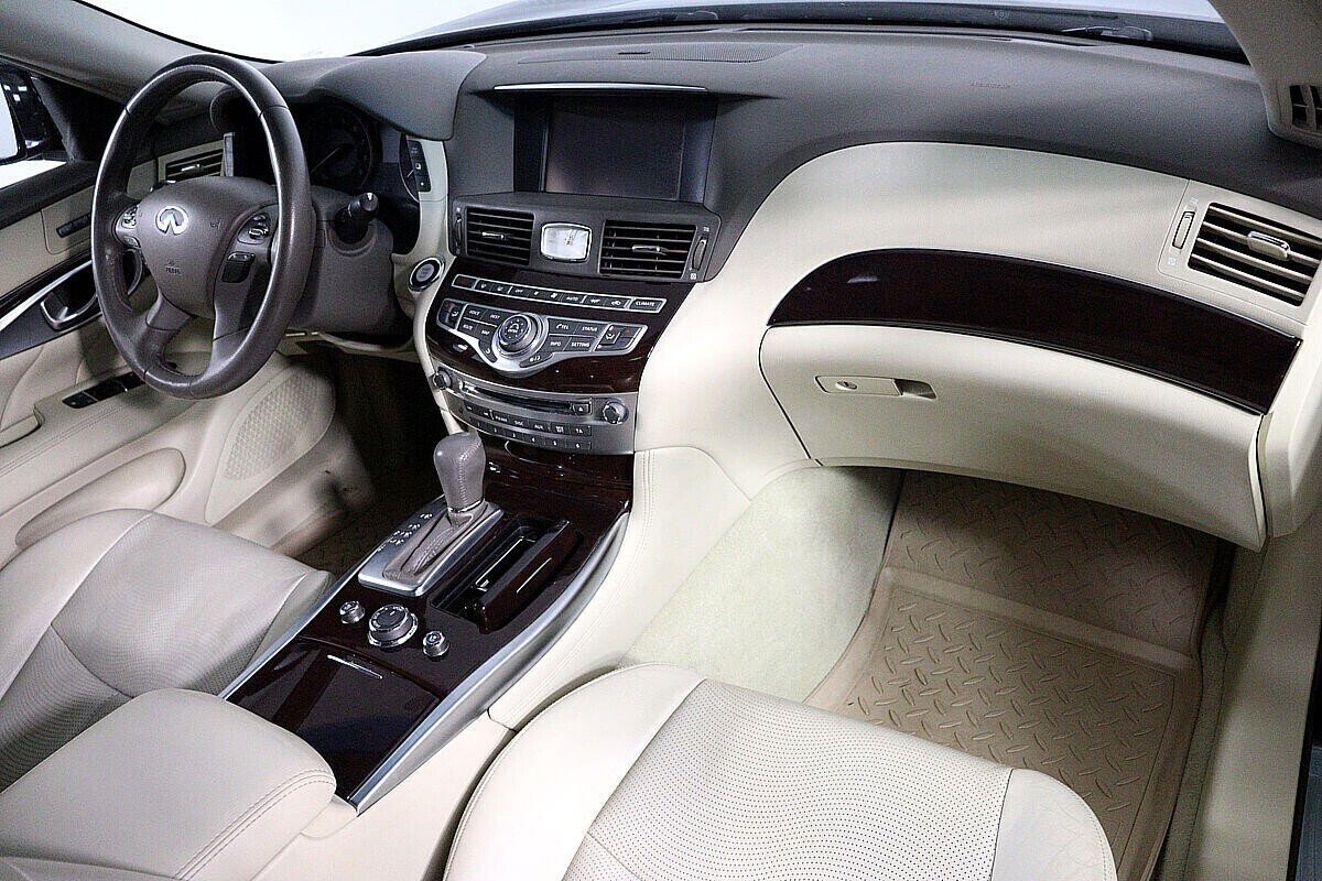 Infiniti M 3.7 АКПП, 2013, 127 000 км фото 9