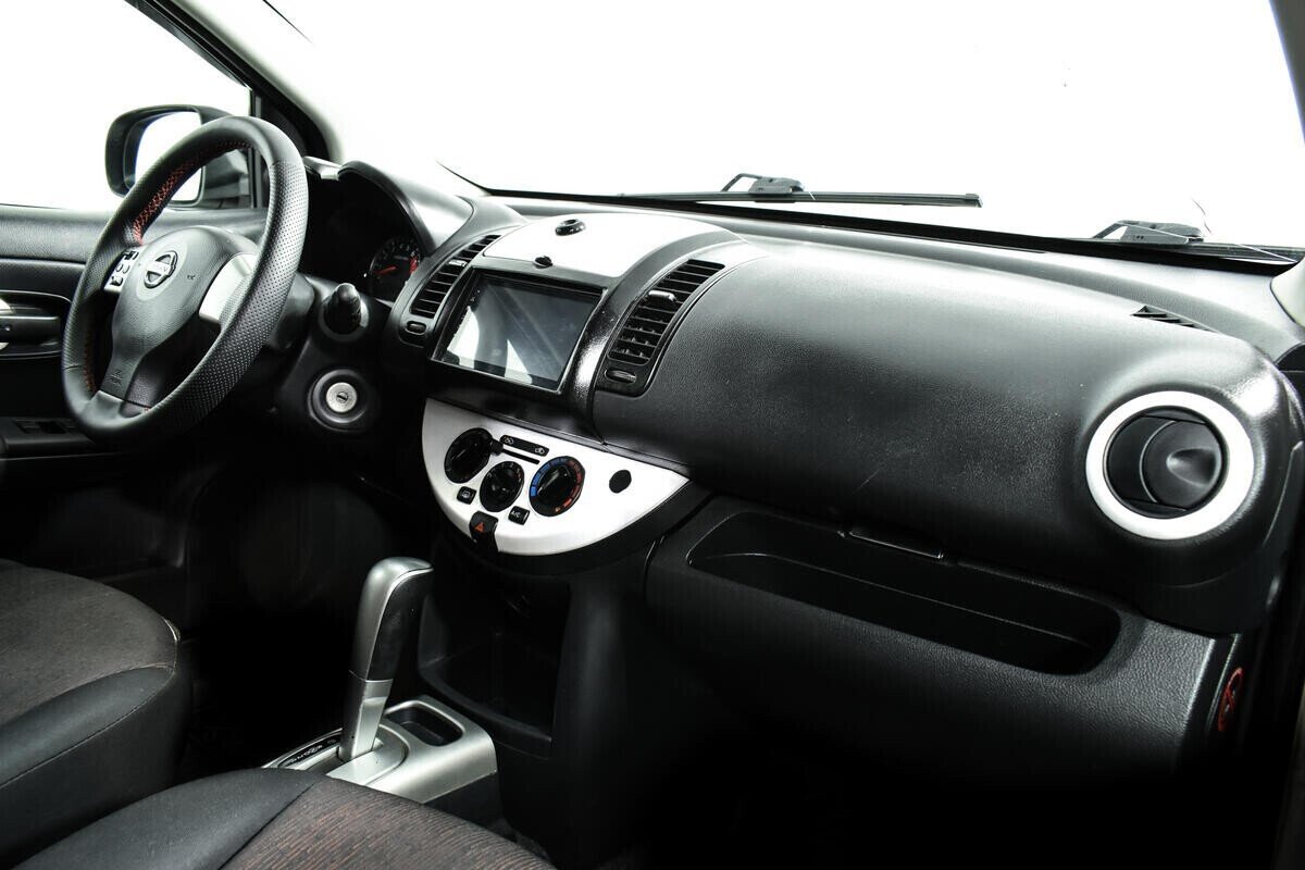 Nissan Note 1.6 АКПП, 2010, 170 000 км фото 9