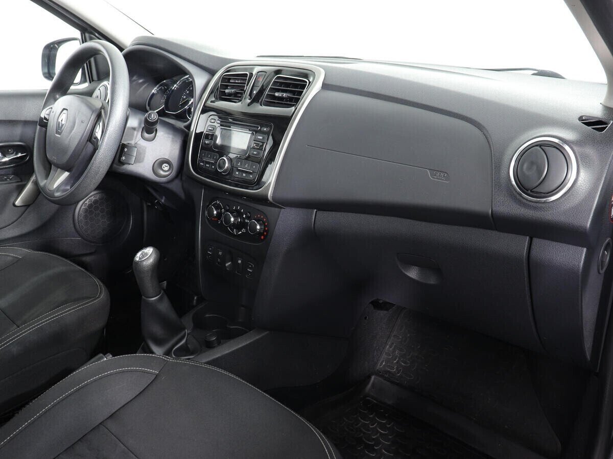 Renault Logan 1.6 МКПП, 2014, 117 000 км фото 10
