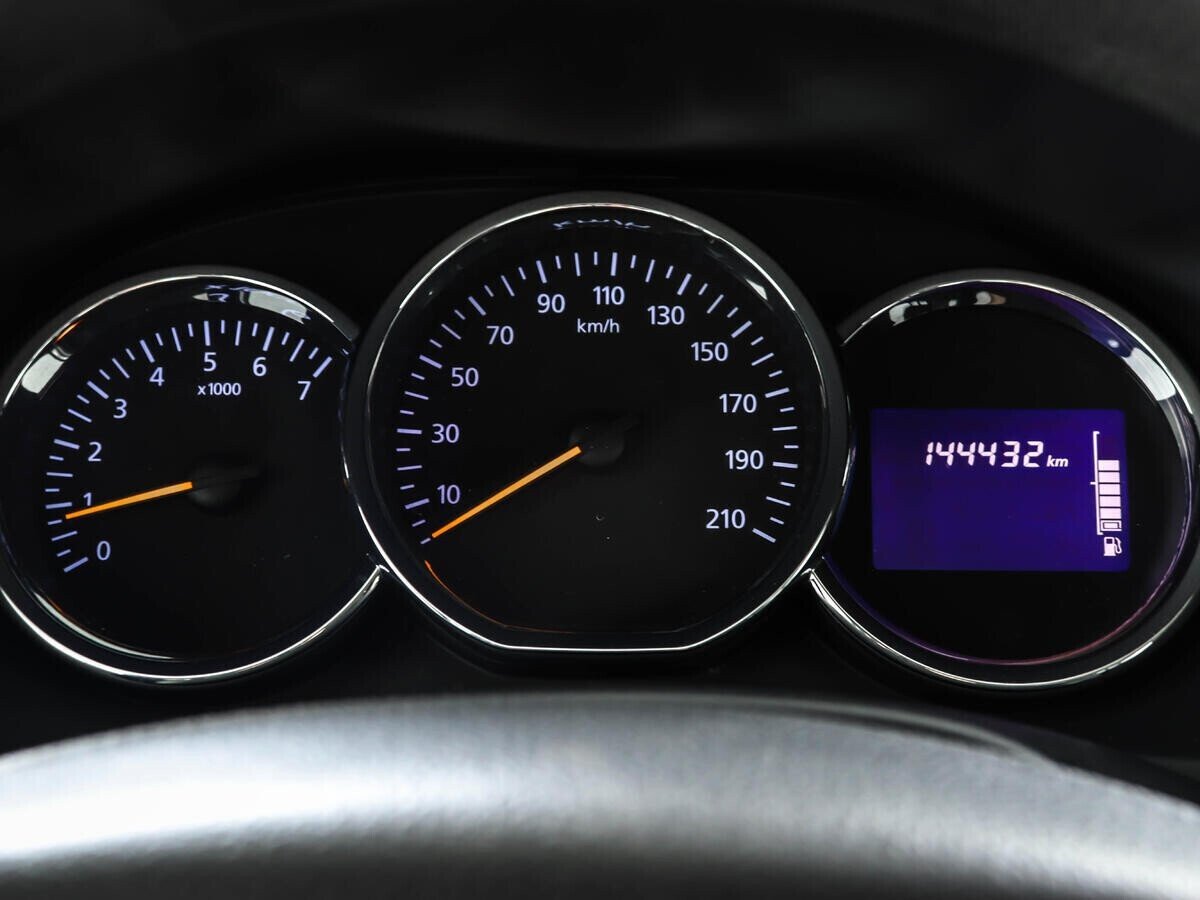 Renault Logan 1.6 МКПП, 2015, 107 000 км фото 13