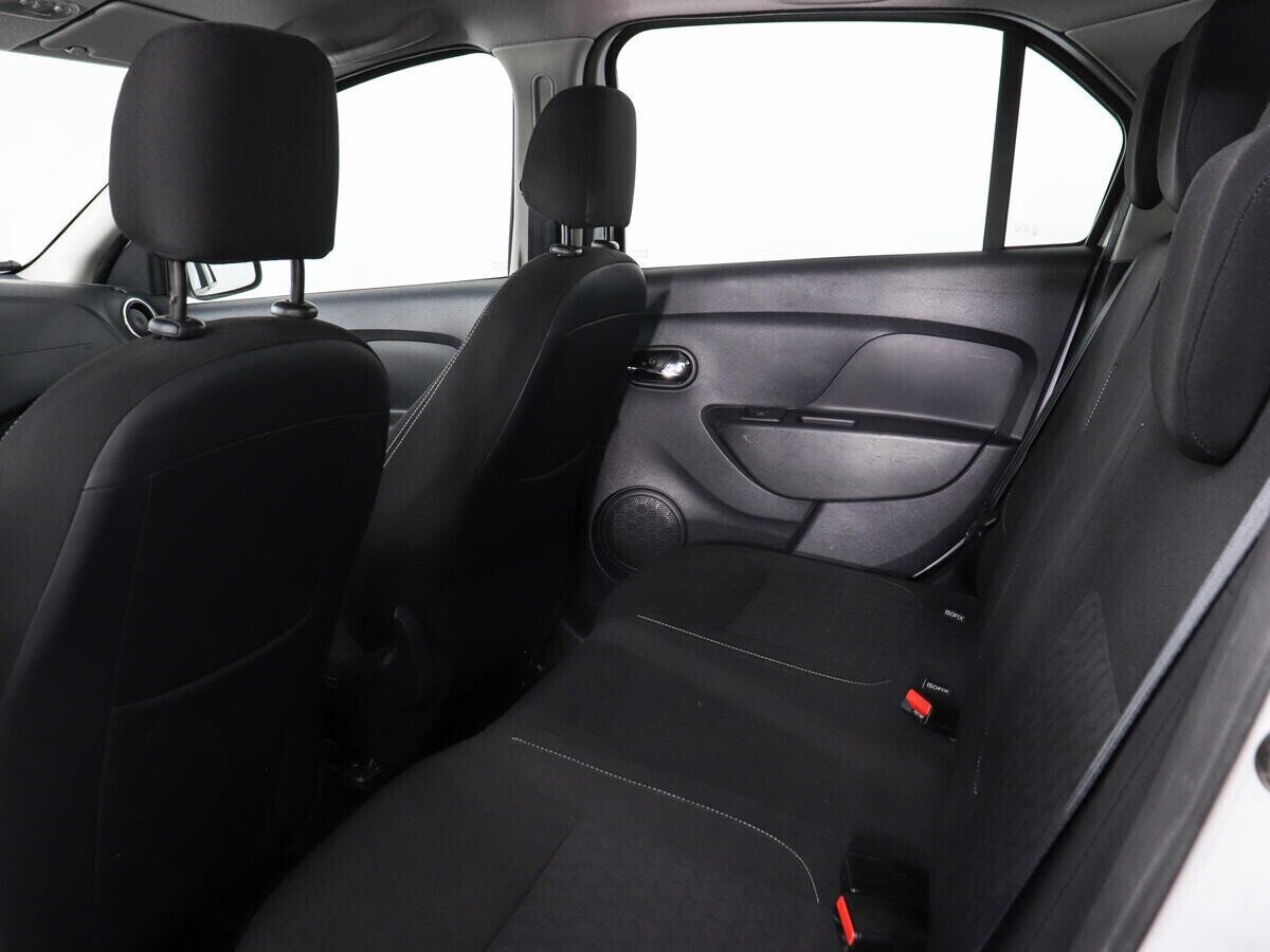 Renault Logan 1.6 МКПП, 2014, 111 000 км фото 13