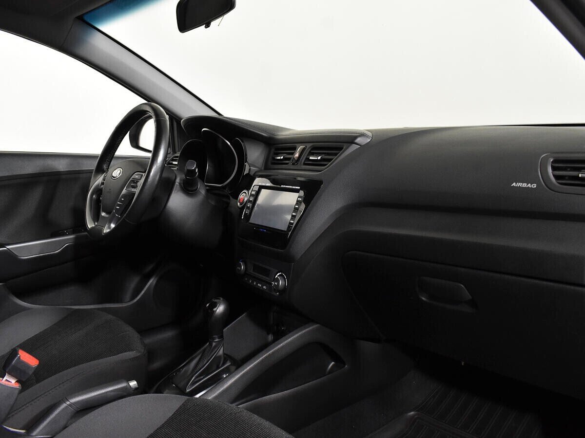 Kia Rio 1.6 АКПП, 2015, 100 000 км фото 11