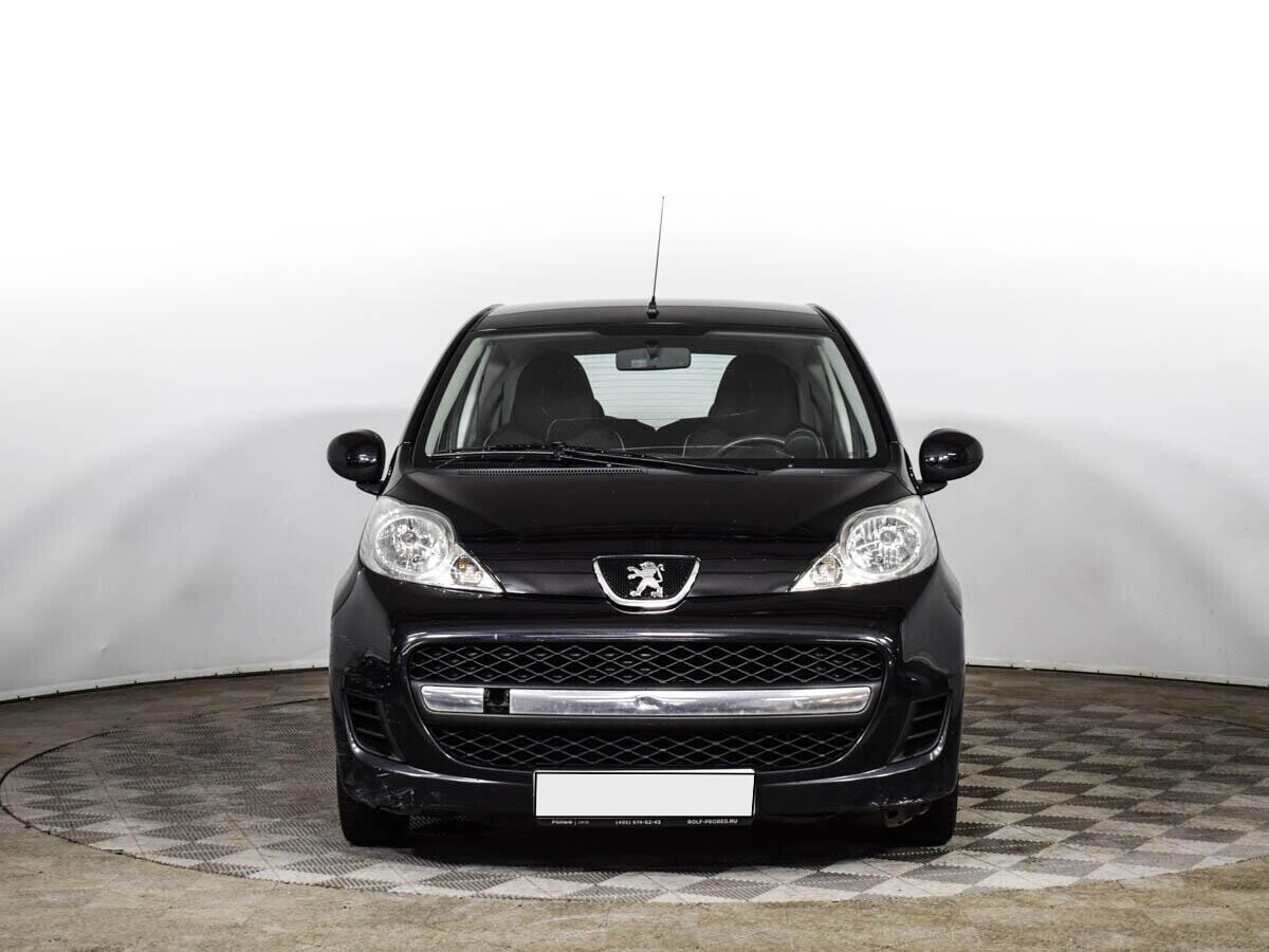 Peugeot 107 1.0 РКПП, 2011, 155 000 км фото 2