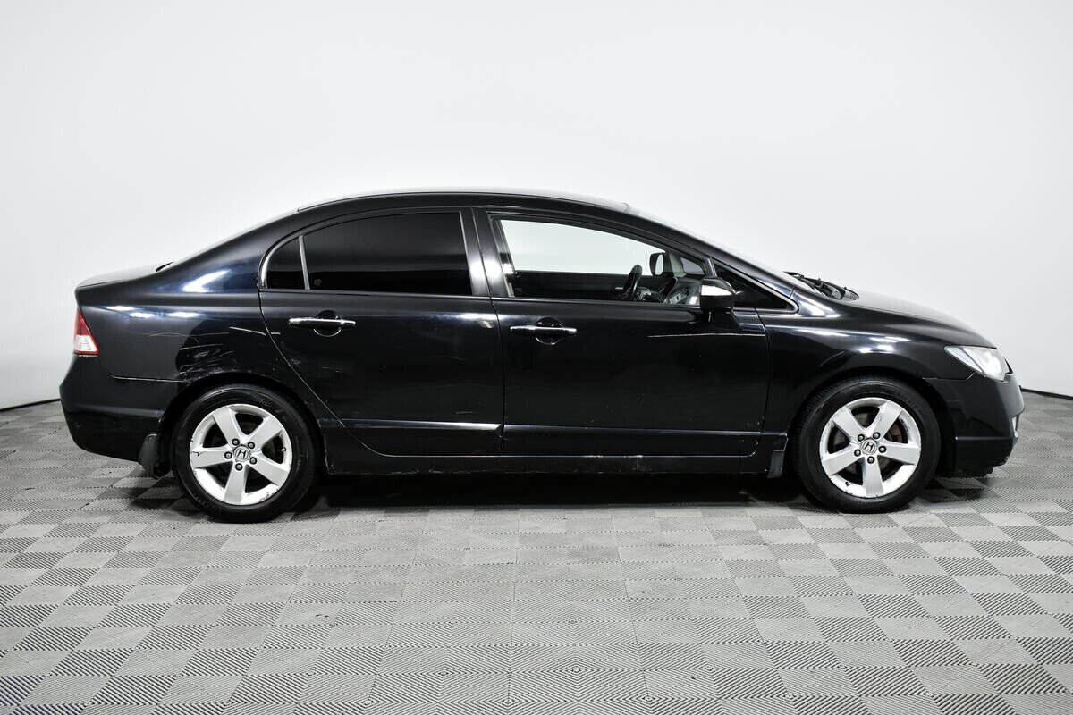 Honda Civic 1.8 АКПП, 2008, 180 000 км фото 4