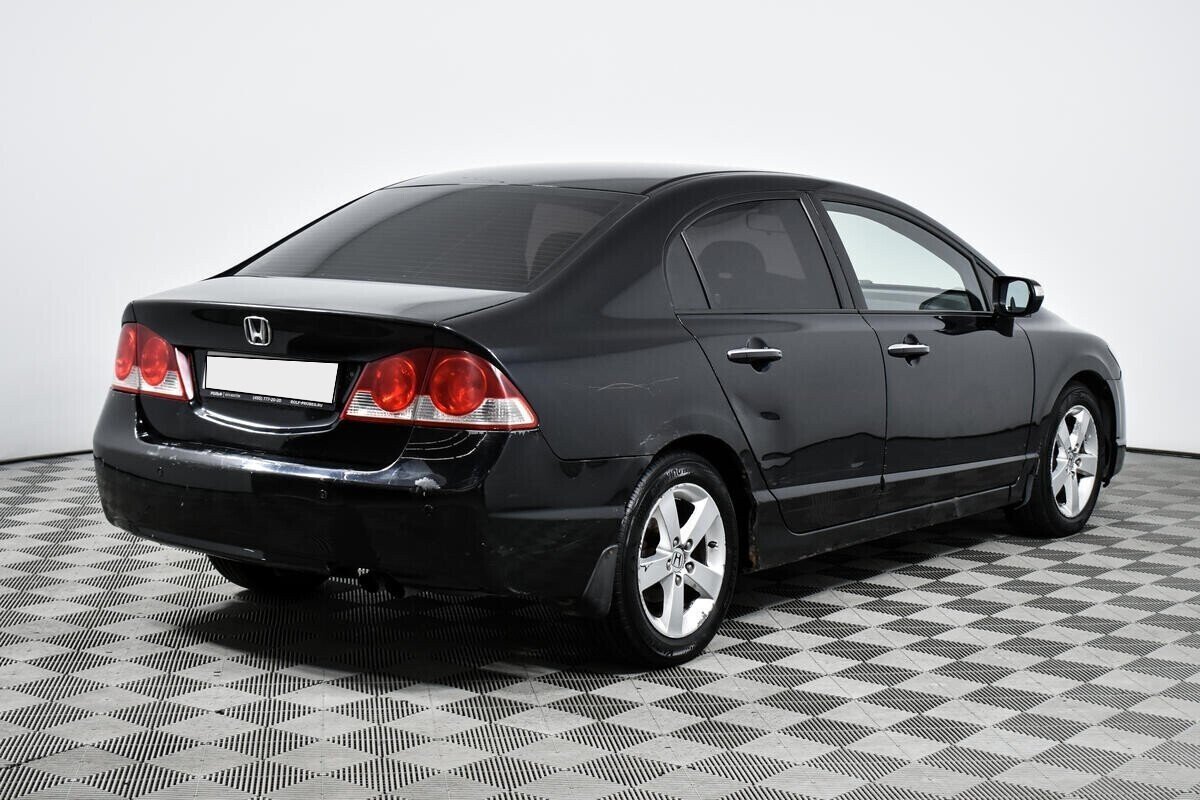 Honda Civic 1.8 АКПП, 2008, 180 000 км фото 5