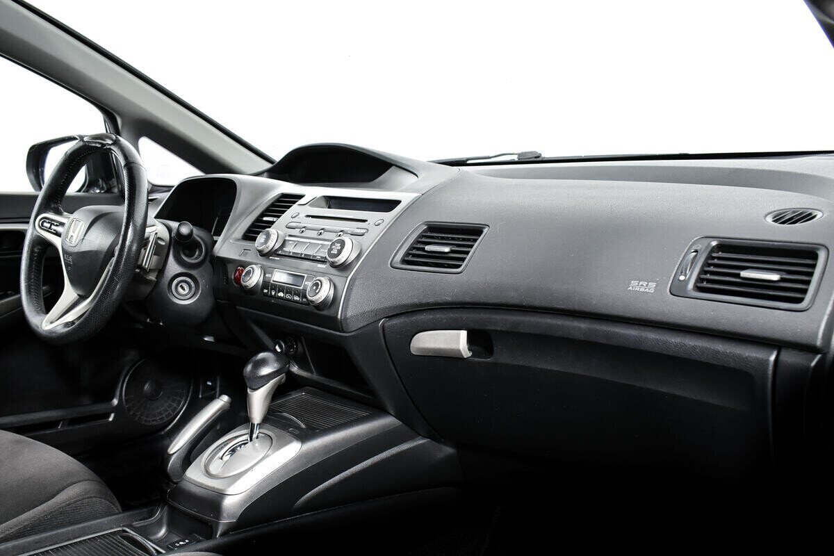 Honda Civic 1.8 АКПП, 2008, 180 000 км фото 9