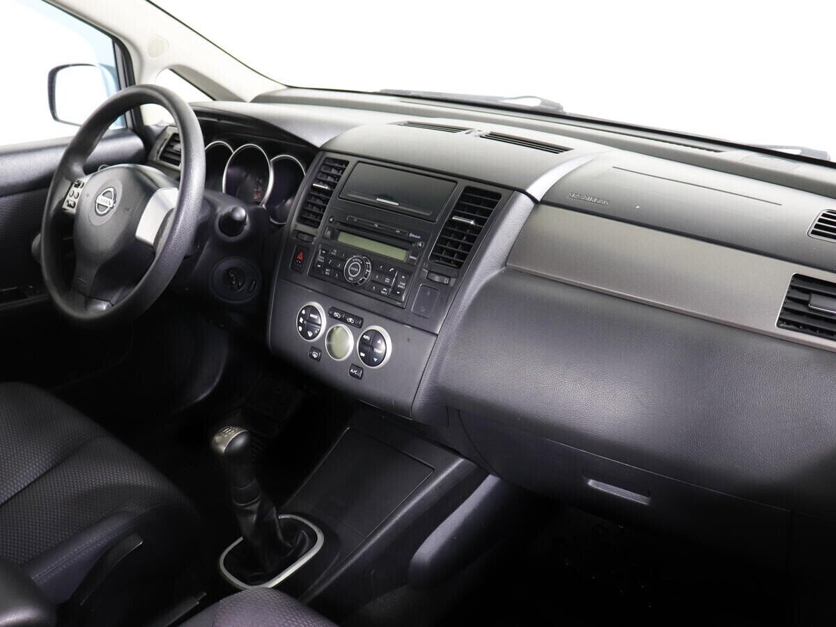Nissan Tiida 1.6 МКПП, 2007, 195 000 км фото 9