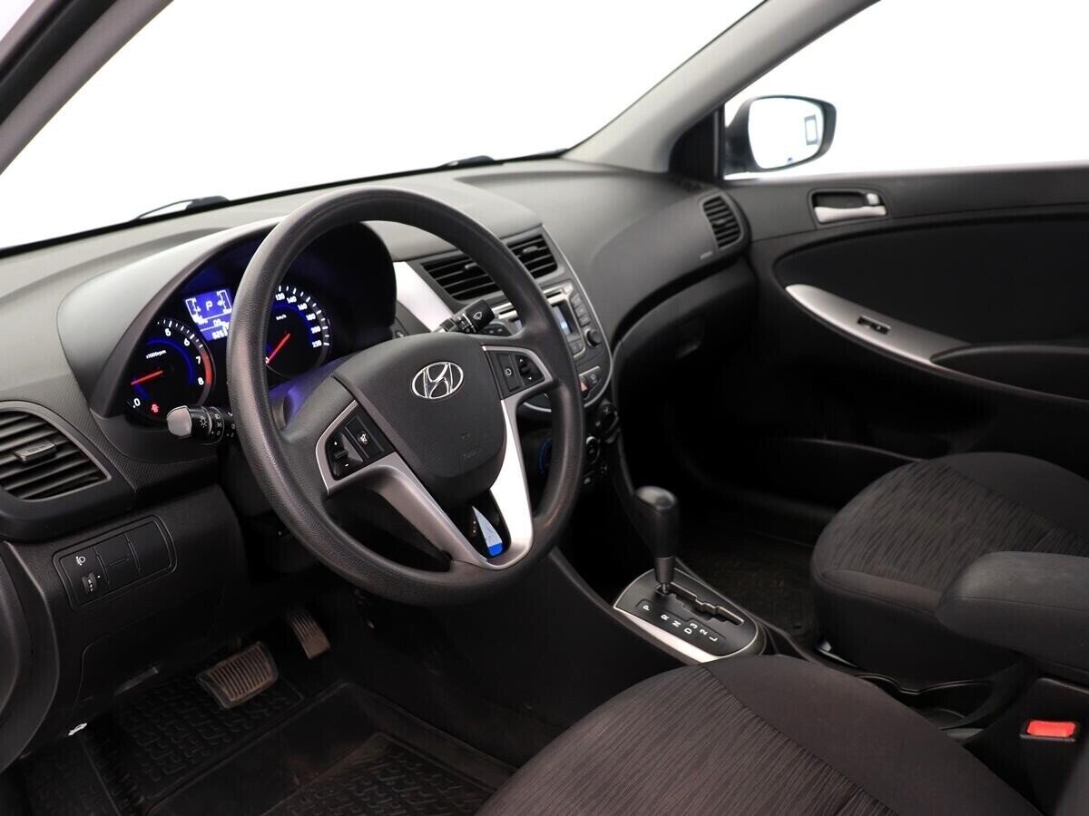 Hyundai Solaris 1.4 АКПП, 2016, 83 000 км фото 14