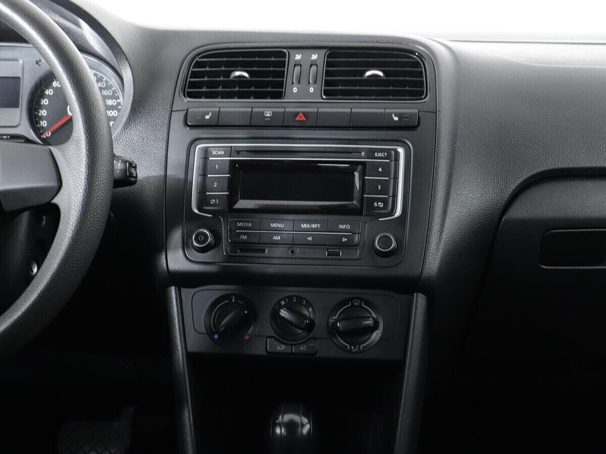 Volkswagen Polo 1.6 АКПП, 2013, 123 000 км фото 12