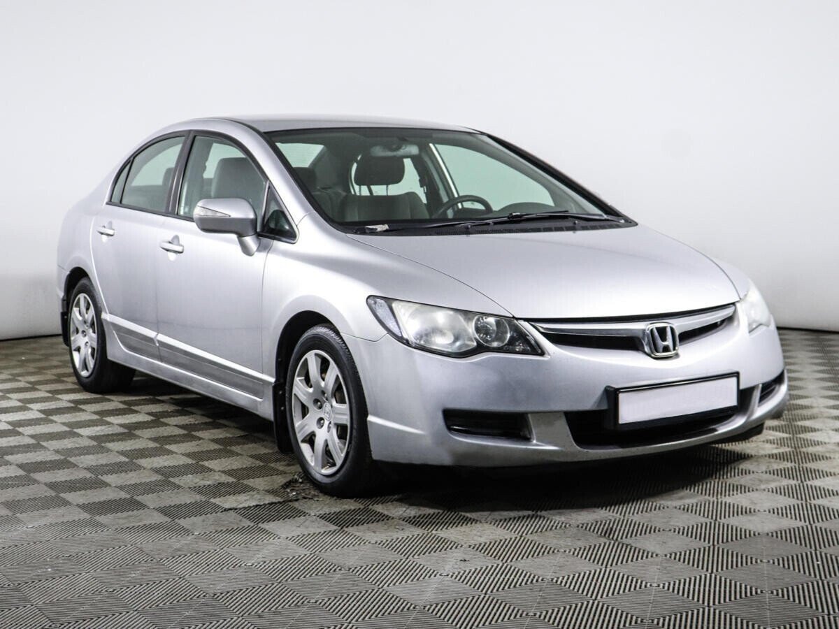 Honda Civic 1.8 МКПП, 2008, 191 000 км фото 2