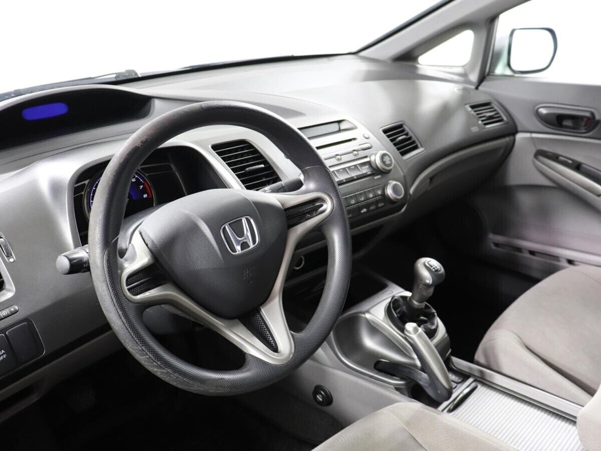 Honda Civic 1.8 МКПП, 2008, 191 000 км фото 5