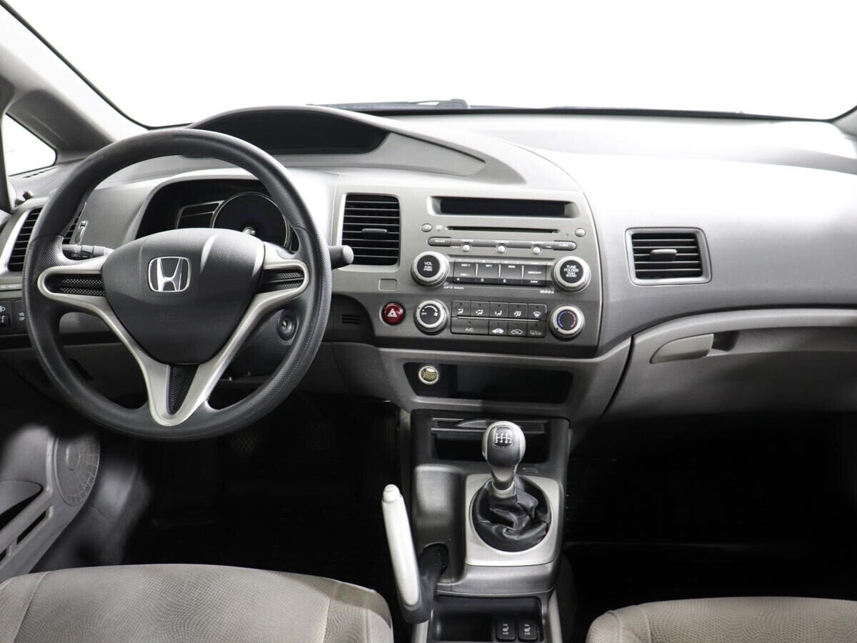 Honda Civic 1.8 МКПП, 2008, 191 000 км фото 6