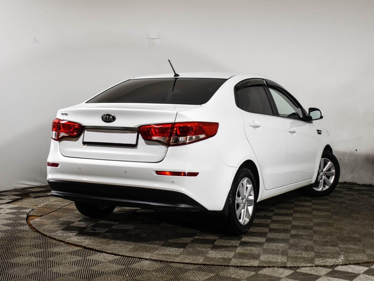 Kia Rio 1.6 АКПП, 2017, 79 000 км фото 2