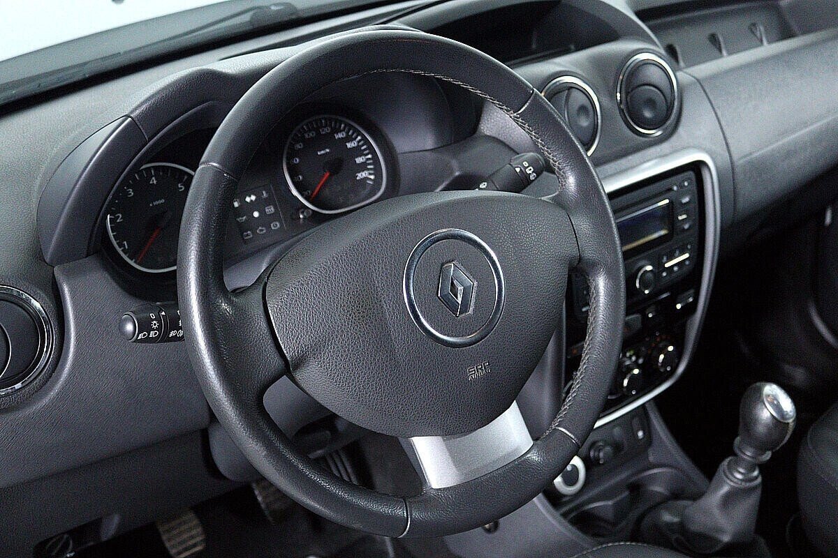 Renault Duster 2.0 МКПП, 2012, 141 000 км фото 15