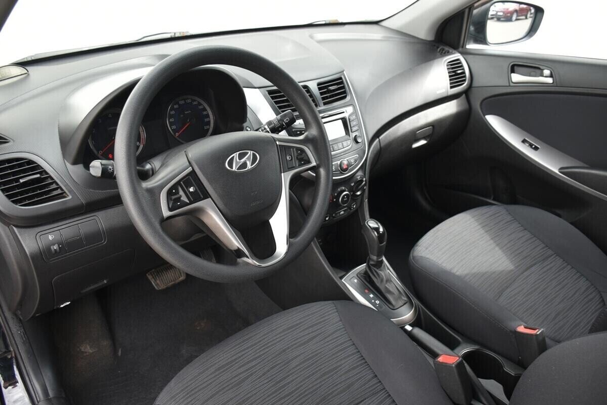 Hyundai Solaris 1.6 АКПП, 2015, 95 000 км фото 13