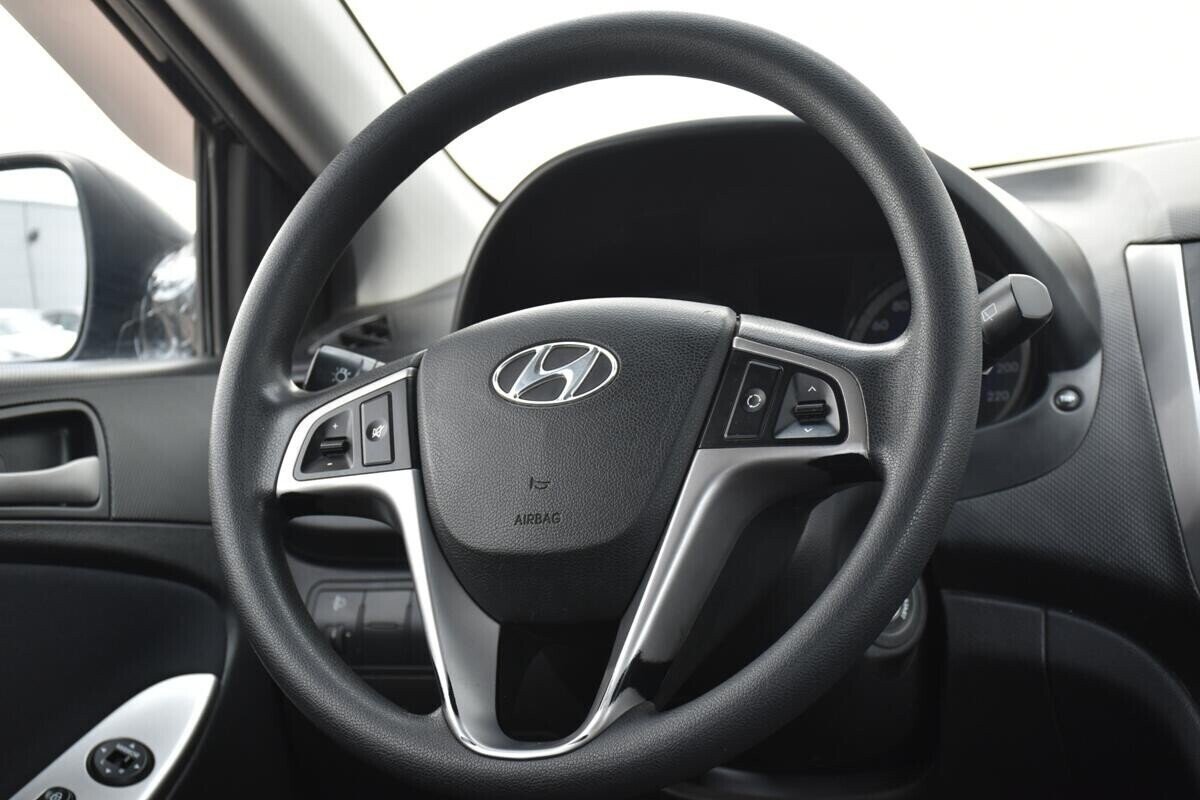 Hyundai Solaris 1.6 АКПП, 2015, 95 000 км фото 14