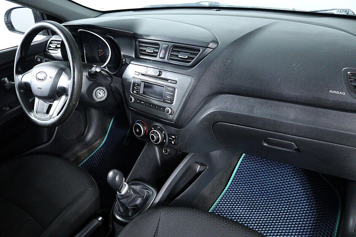 Kia Rio 1.4 МКПП, 2014, 108 000 км фото 10