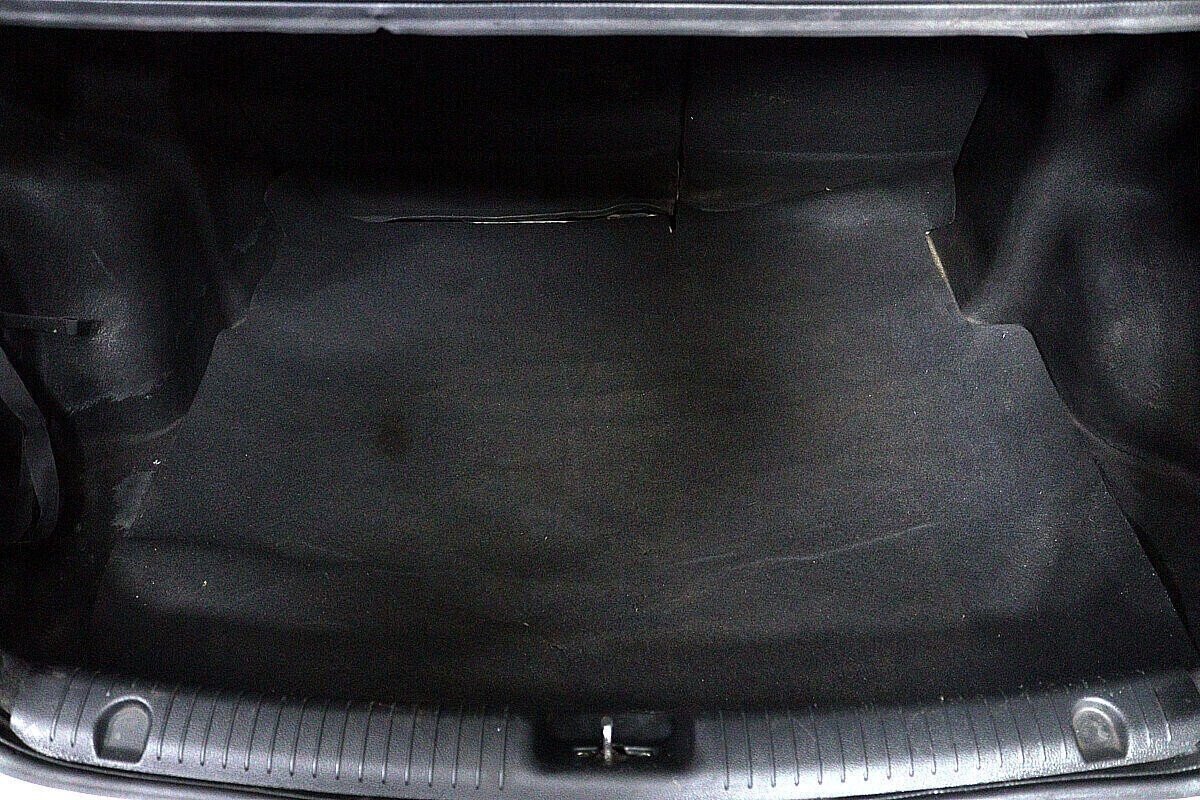 Kia Rio 1.4 МКПП, 2014, 108 000 км фото 9
