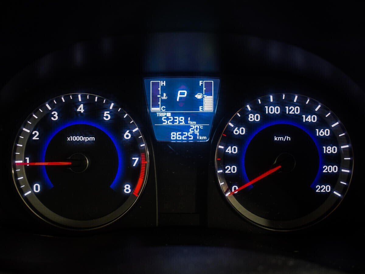 Hyundai Solaris 1.6 АКПП, 2015, 109 000 км фото 12