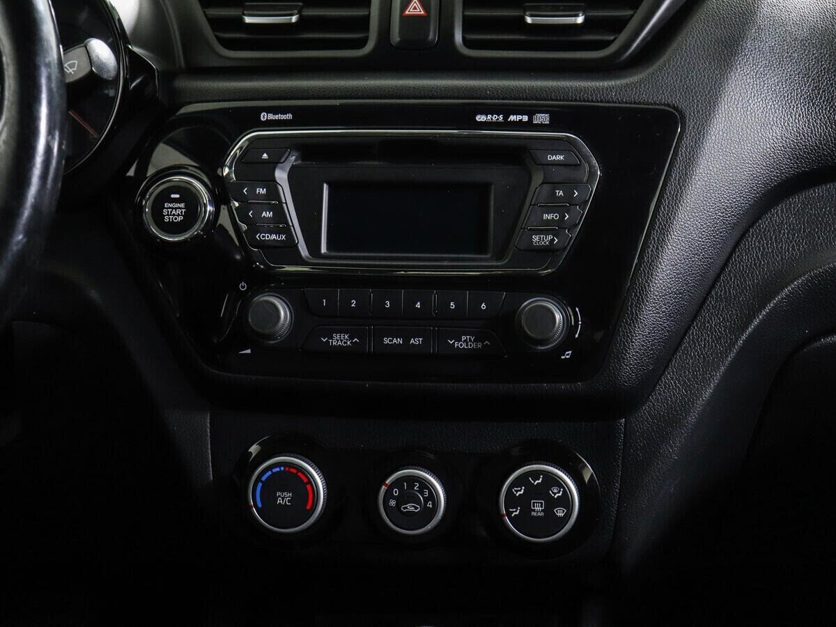Kia Rio 1.4 АКПП, 2016, 92 000 км фото 13