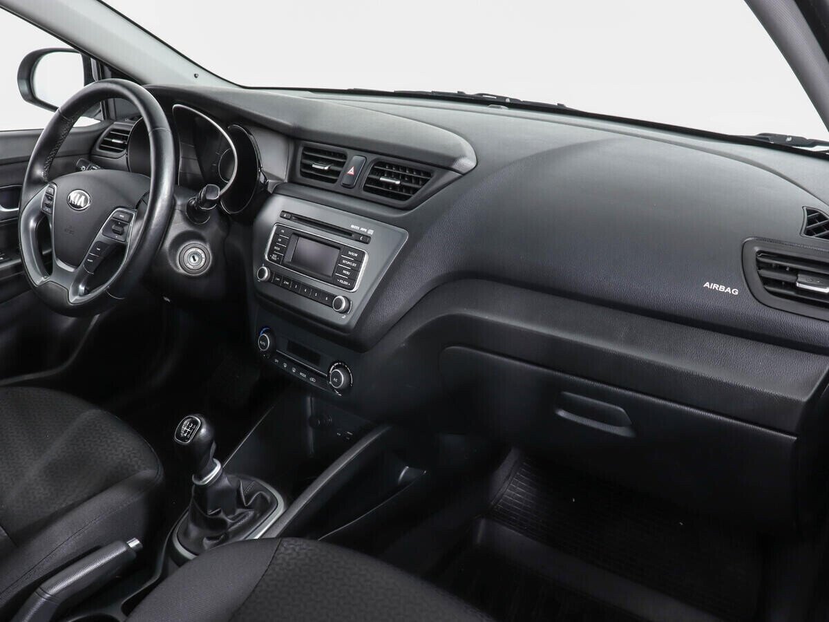 Kia Rio 1.6 МКПП, 2016, 87 000 км фото 10