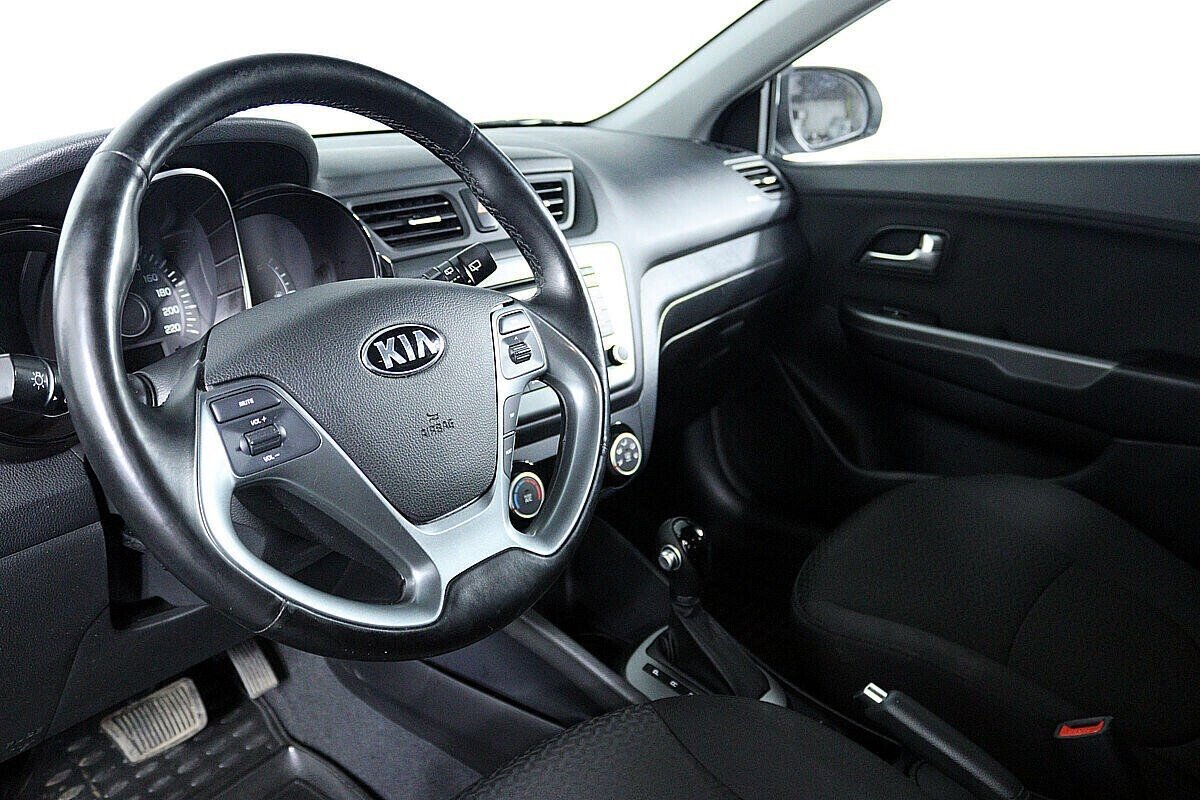 Kia Rio 1.6 АКПП, 2016, 87 000 км фото 15