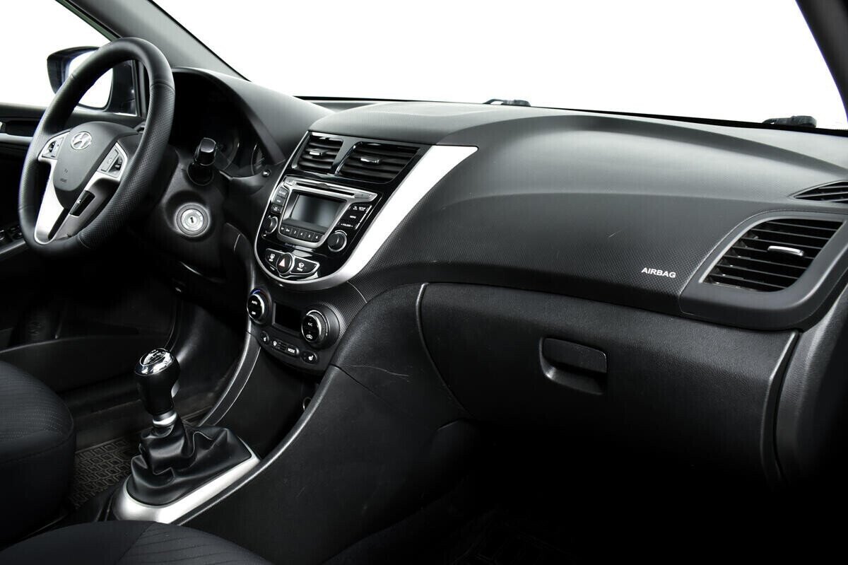 Hyundai Solaris 1.6 МКПП, 2014, 112 000 км фото 9