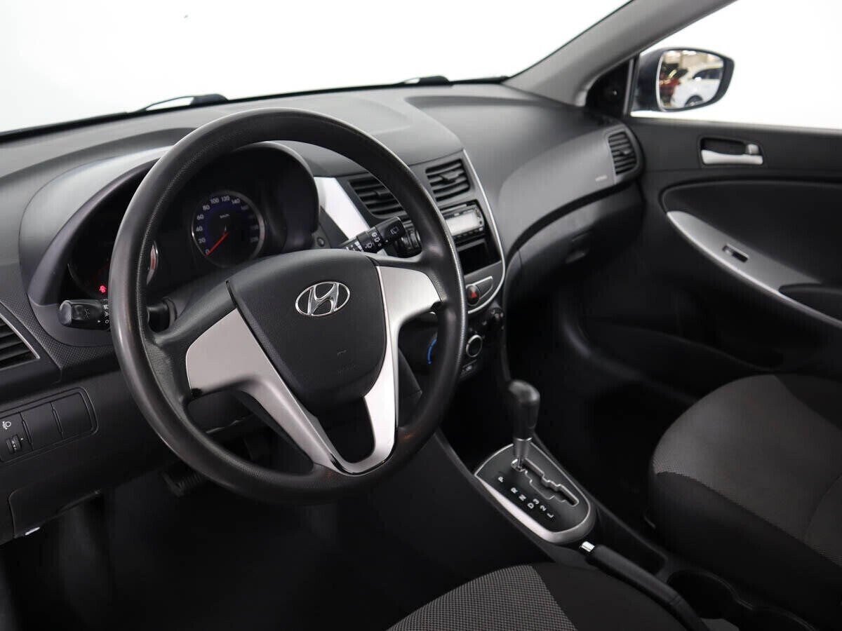 Hyundai Solaris 1.4 АКПП, 2012, 144 000 км фото 13