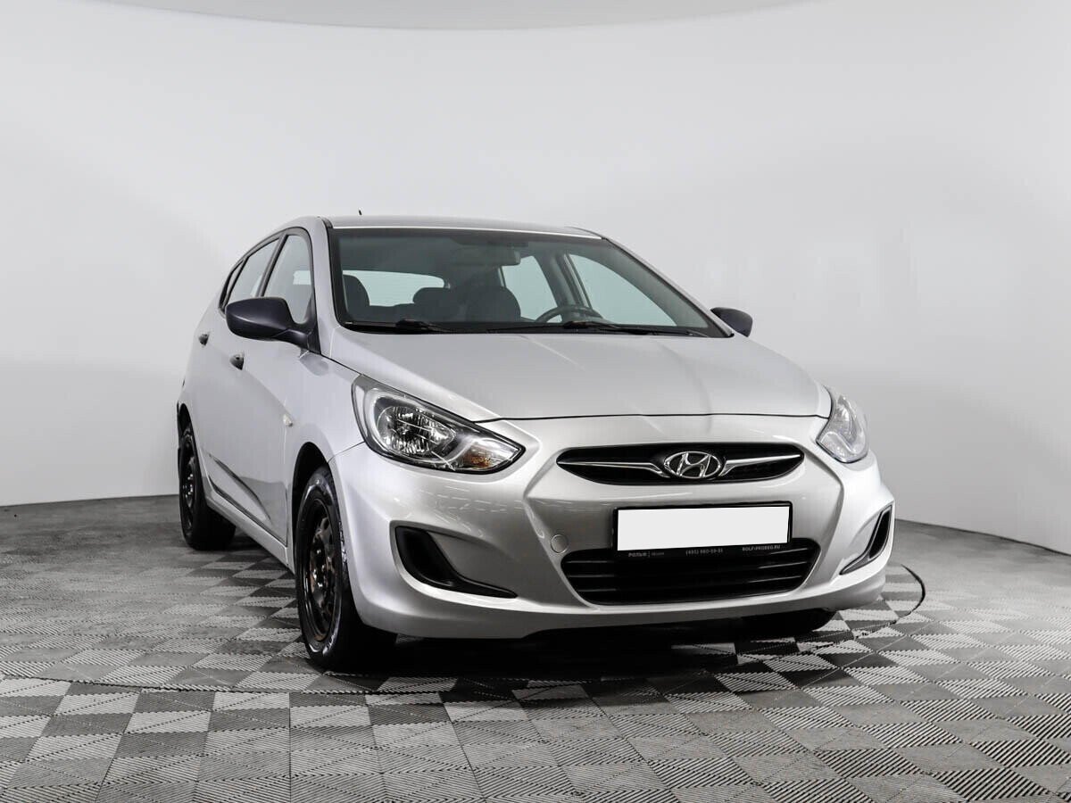 Hyundai Solaris 1.4 АКПП, 2012, 144 000 км фото 3