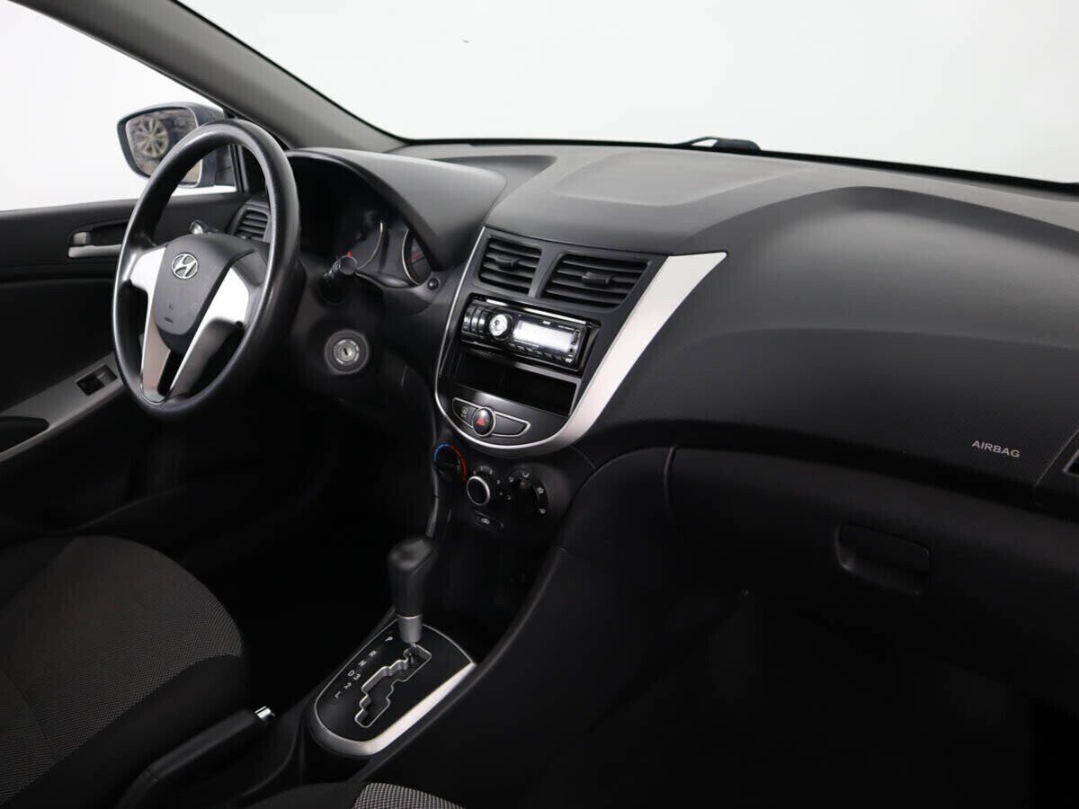 Hyundai Solaris 1.4 АКПП, 2012, 144 000 км фото 9