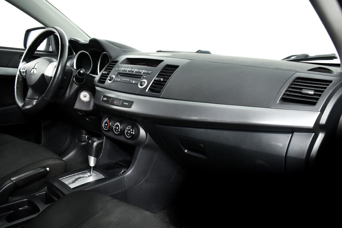 Mitsubishi Lancer 1.5 АКПП, 2011, 147 000 км фото 9