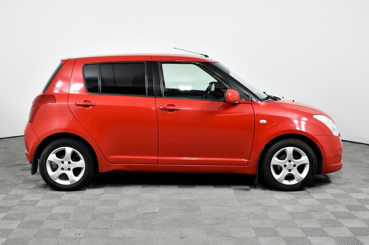 Suzuki Swift 1.3 РКПП, 2006, 206 000 км фото 4