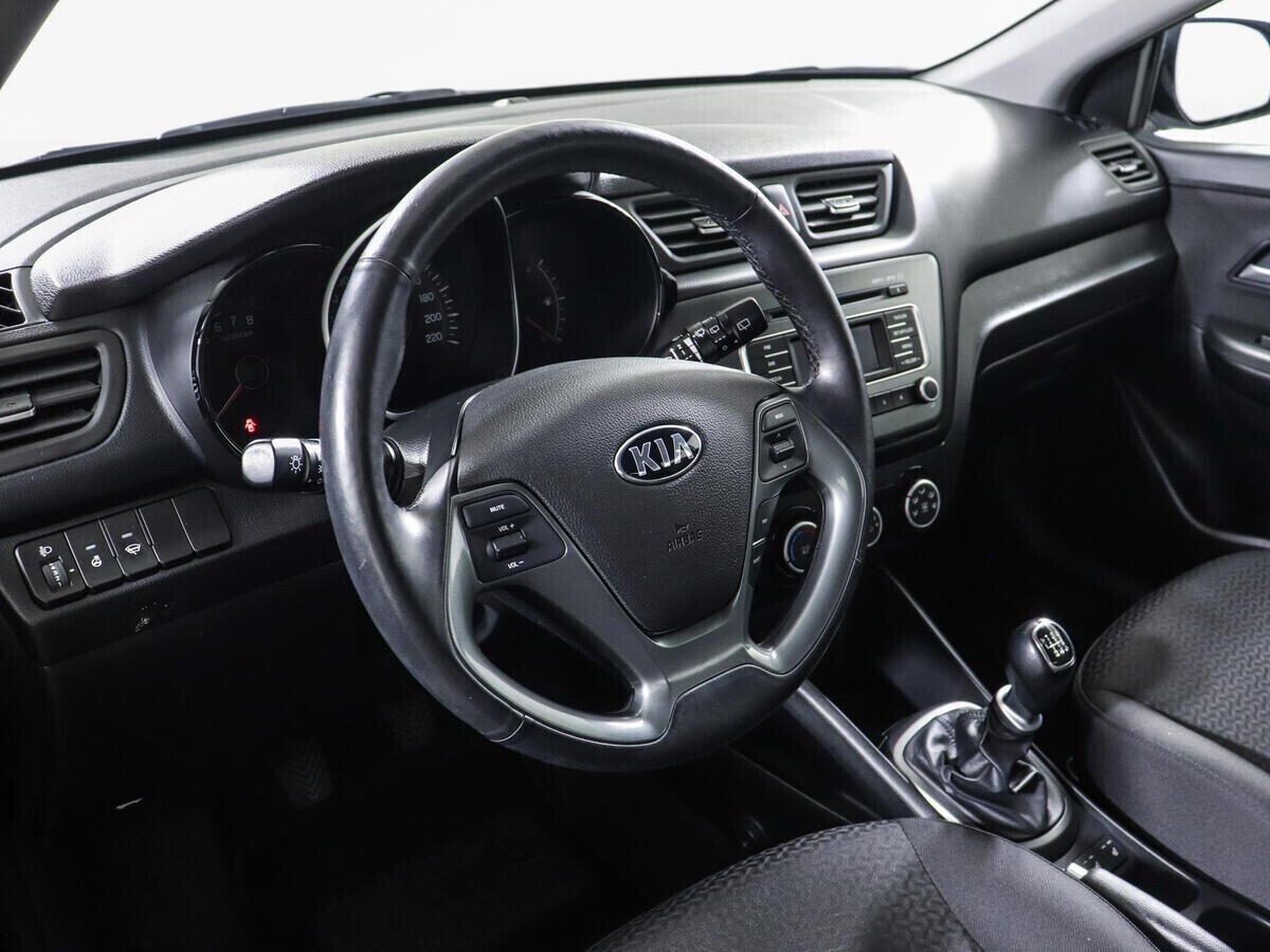 Kia Rio 1.6 МКПП, 2017, 77 000 км фото 14