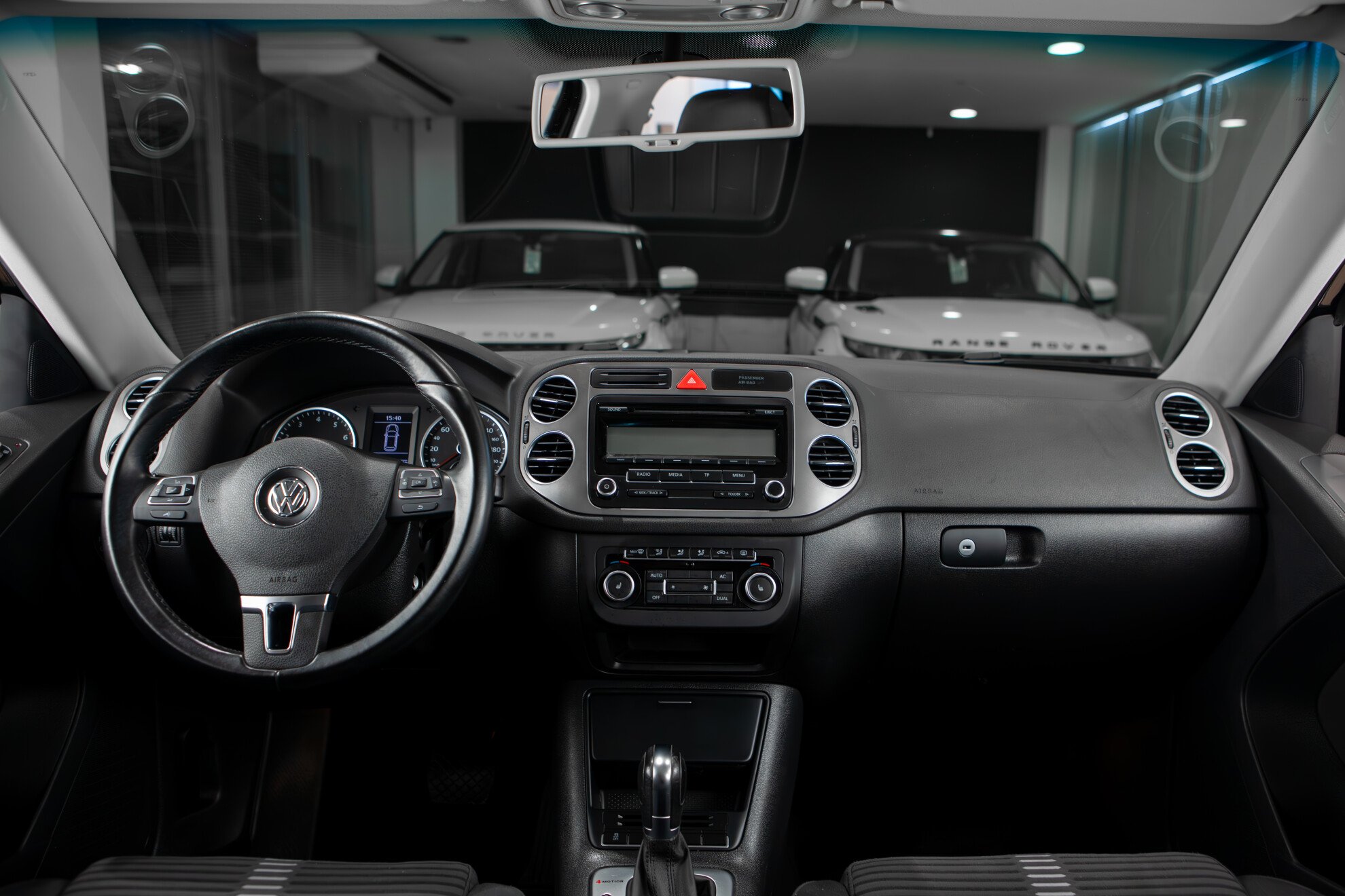Volkswagen Tiguan 2.0 АКПП, 2011, 159 462 км фото 8