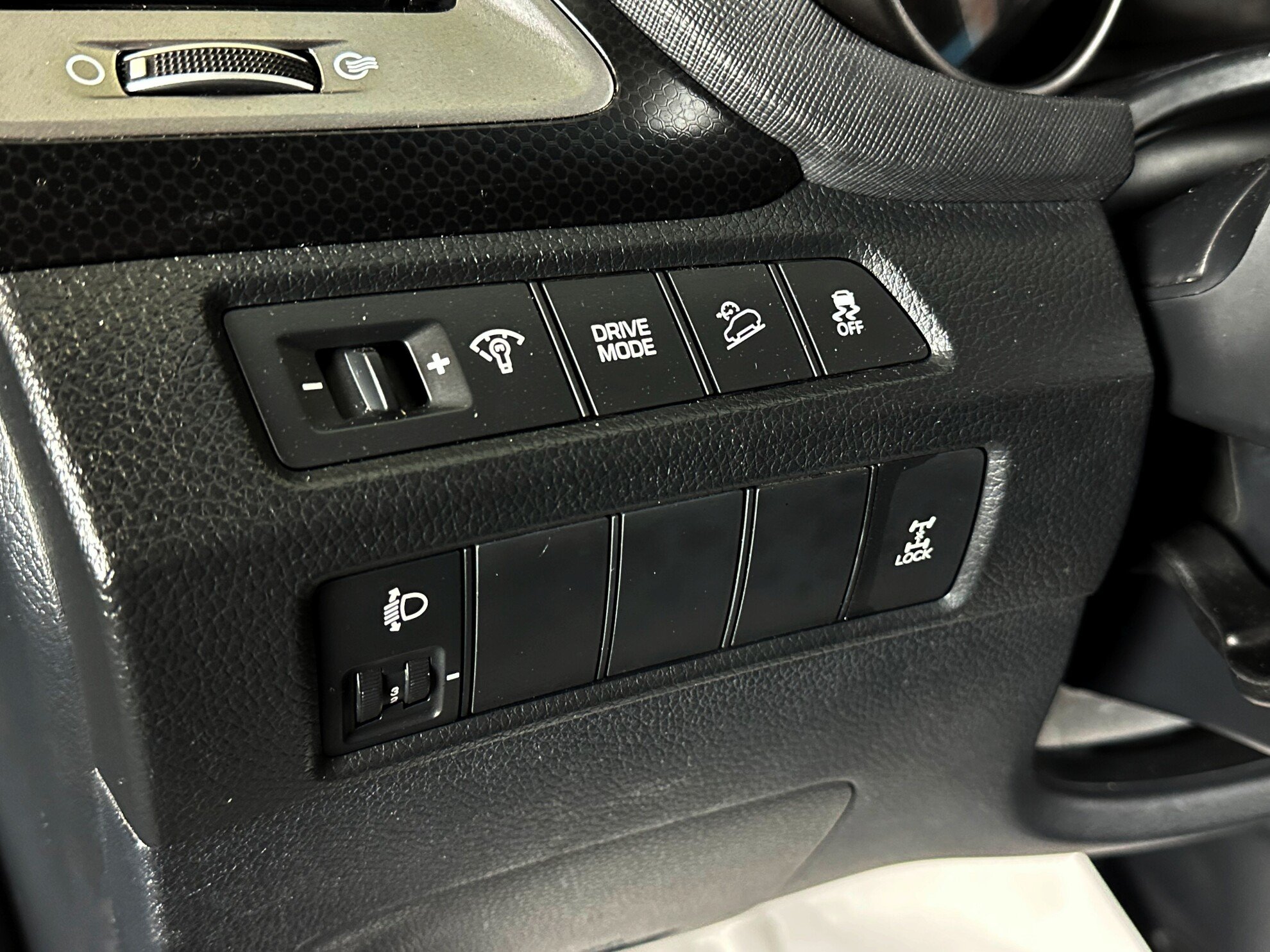 Hyundai Santa Fe, 2.4 л, АТ, 2017 фото 10