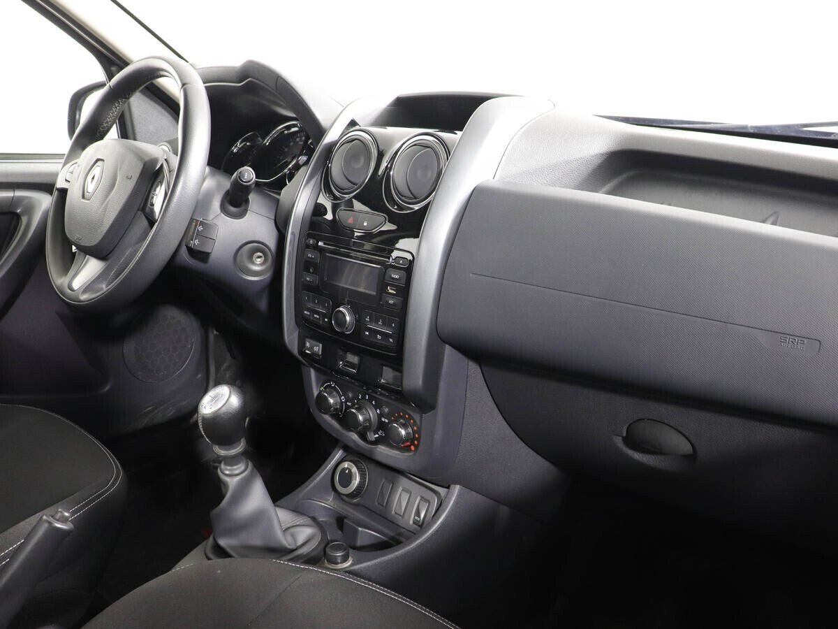 Renault Duster, 2.0 л, МТ, 2016 фото 2