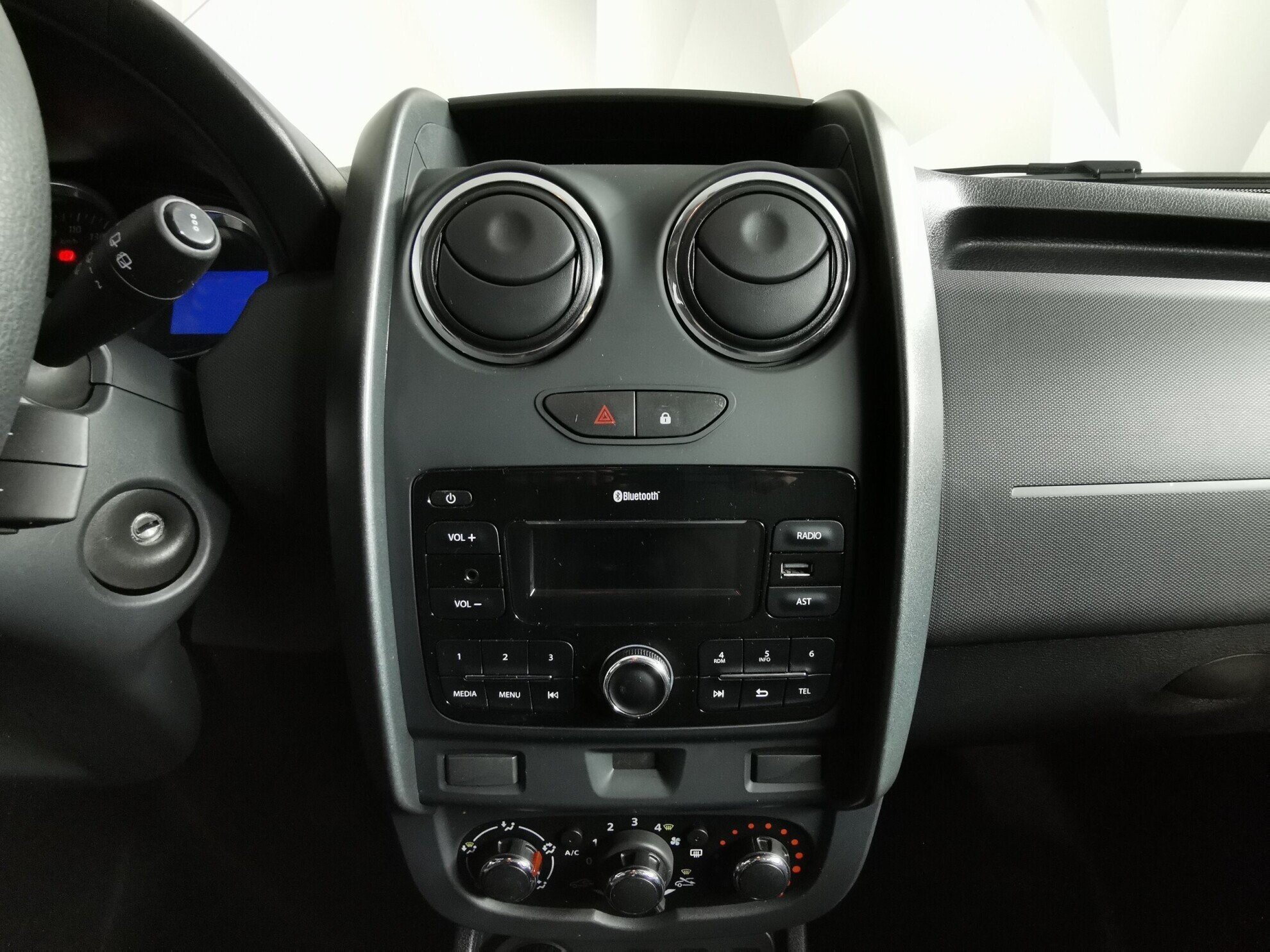Renault Duster, 1.5 л, МТ, 2017 фото 10