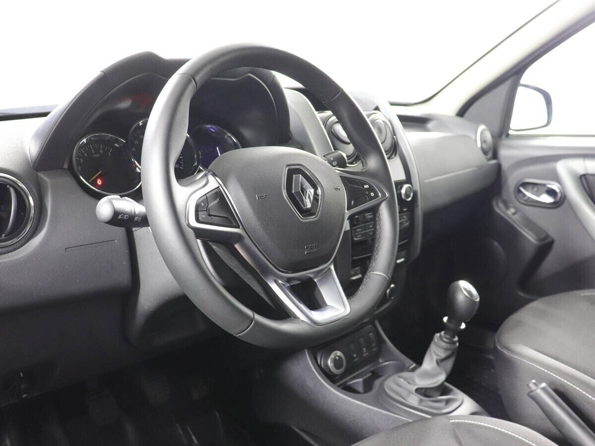 Renault Duster, 2.0 л, МТ, 2019 фото 7