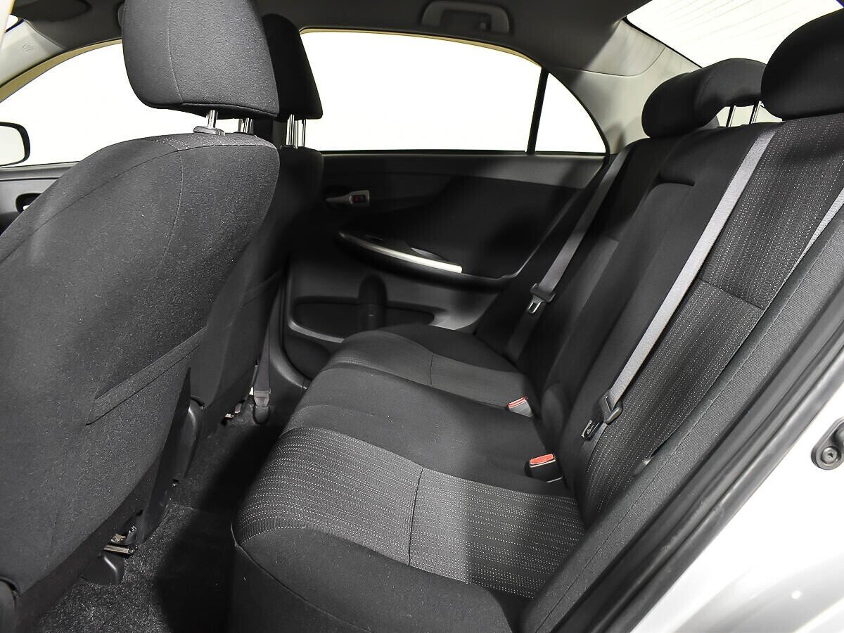 Toyota Corolla, 1.6 л, АТ, 2010 фото 1