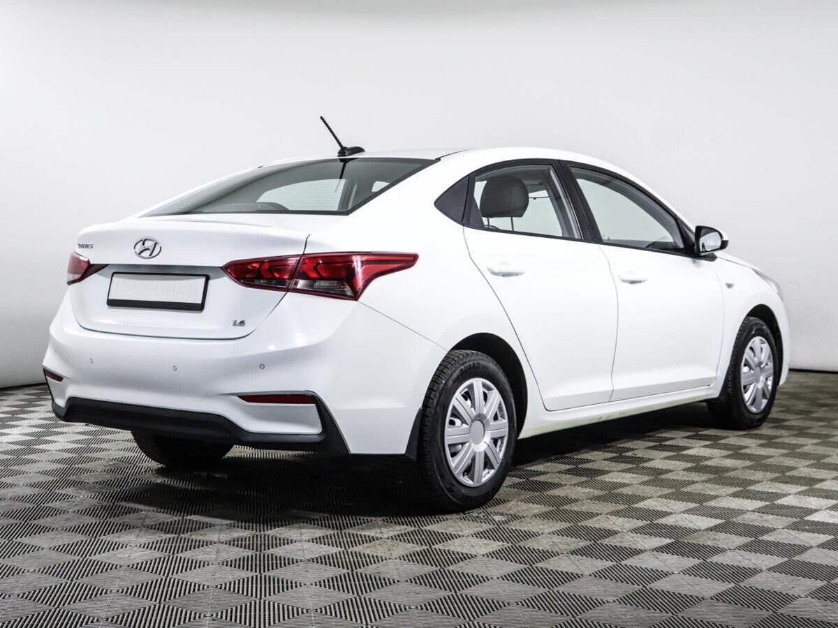 Hyundai Solaris, 1.6 л, МТ, 2018 фото 4