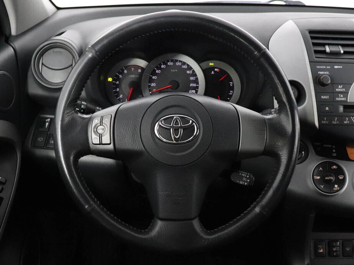 Toyota RAV4, 2.0 л, АТ, 2006 фото 8