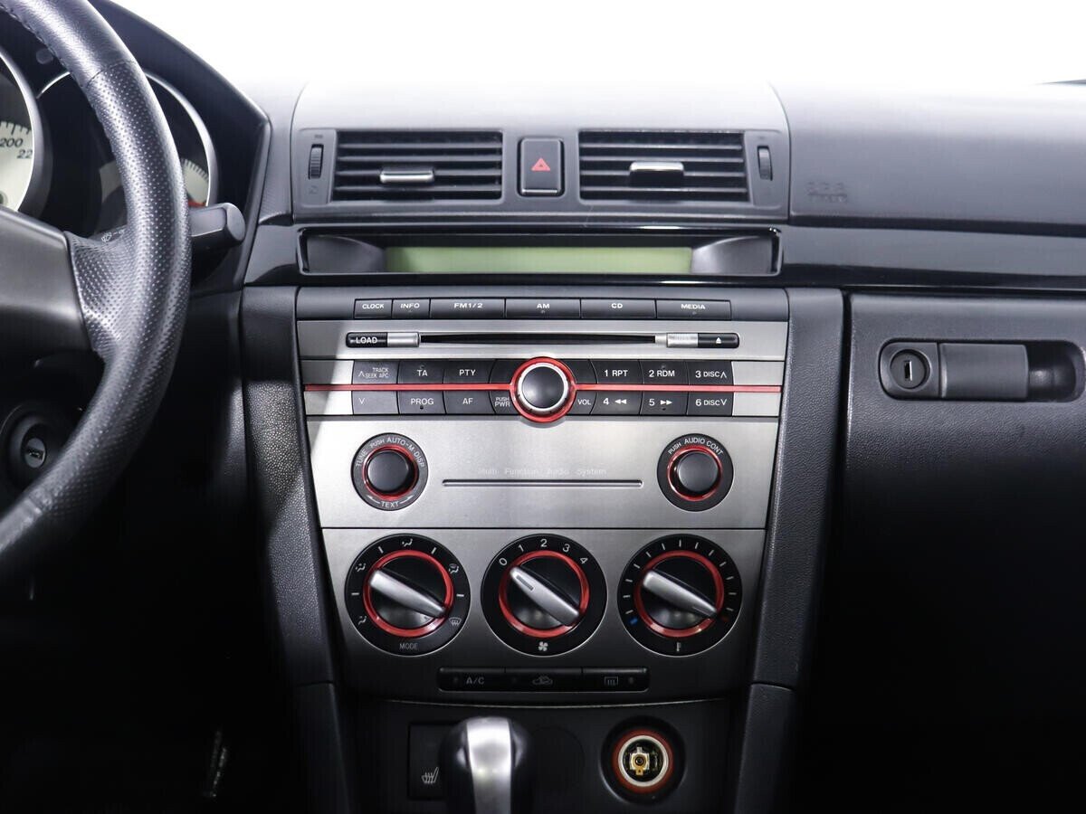 Mazda 3, 1.6 л, МТ, 2006 фото 2