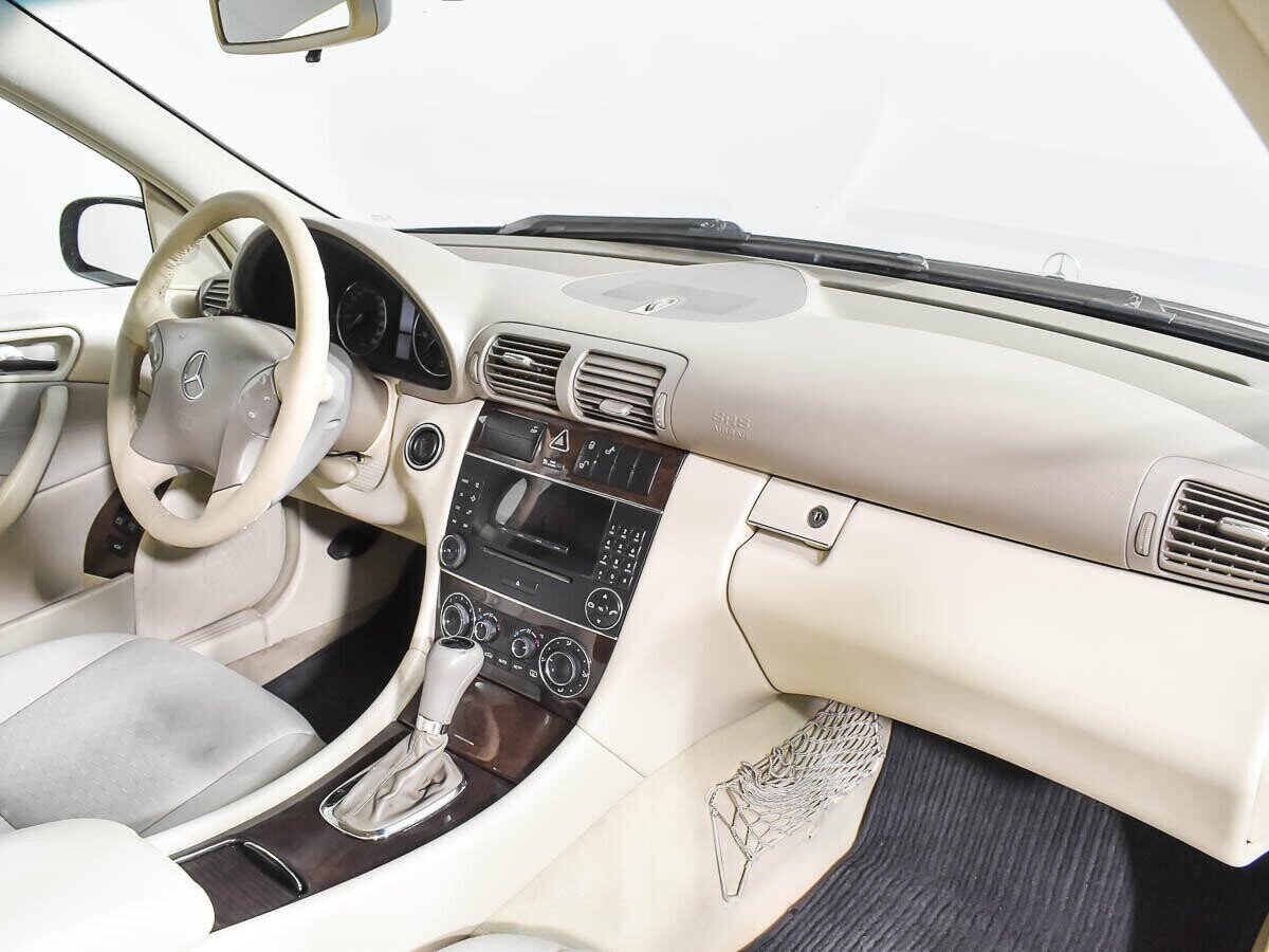 Mercedes-Benz C-Класс, 1.8 л, АТ, 2007 фото 10
