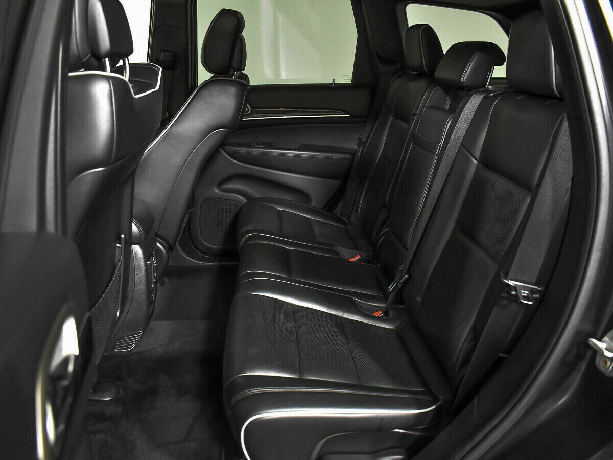 Jeep Grand Cherokee, 5.7 л, АТ, 2012 фото 2